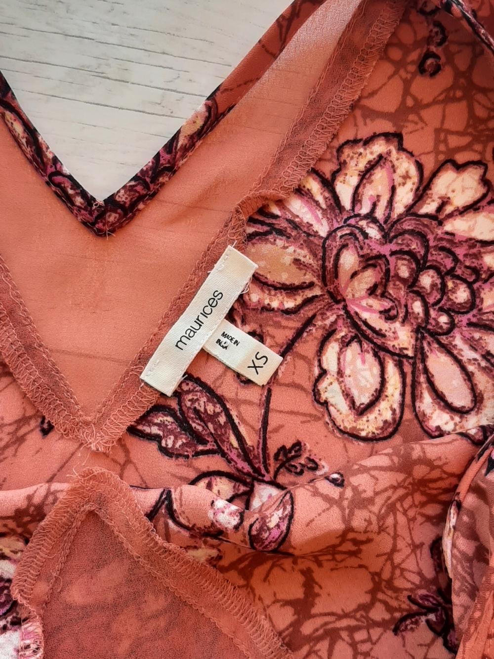 Maurices Womens XS Floral Tank Top Coral Pink Boho Sleeveless V Neck Blouse - Picture 2 of 7